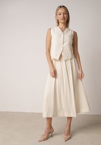 Born2be - Beżowy Bawełniany Komplet Rozkloszowana Spódnica i Kamizelka Moveina. Kolor: beżowy. Materiał: bawełna. Wzór: ażurowy #4