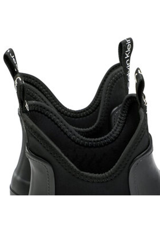 Calvin Klein Jeans Kalosze Mid Rainboot Chelsea YW0YW01034 Czarny. Kolor: czarny. Materiał: syntetyk