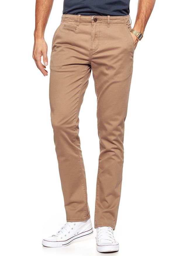 Wrangler - WRANGLER SPODNIE MĘSKIE CHINO TOBACCO BROWN W14LCF81A $. Materiał: tkanina, elastan, materiał