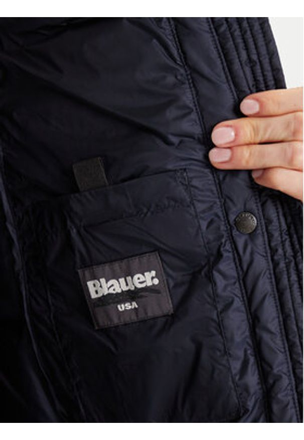 Blauer Kurtka puchowa 25WBLDK03101 Granatowy Regular Fit. Kolor: niebieski. Materiał: syntetyk