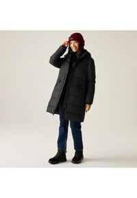 Regatta - Płaszcz damski zimowy ocieplany Eryn. Kolor: czarny. Materiał: puch, syntetyk. Sezon: zima. Sport: turystyka piesza #1