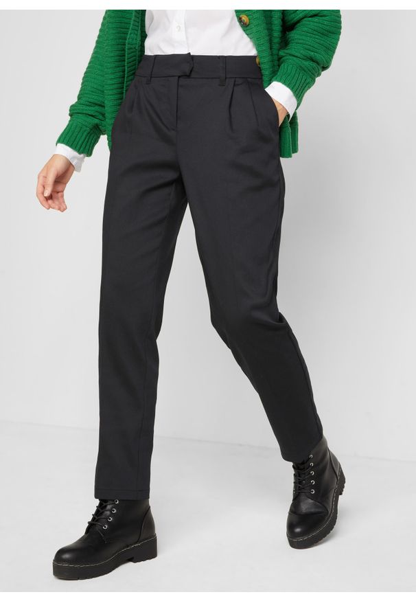 bonprix - Spodnie bawełniane z zakładkami poniżej talii. Kolor: czarny. Materiał: bawełna. Styl: elegancki