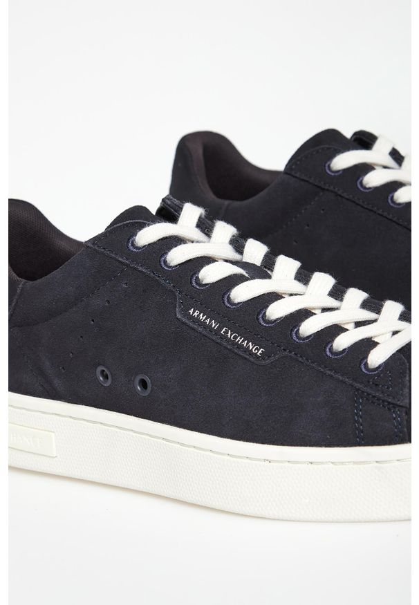Armani Exchange - Sneakersy męskie zamszowe ARMANI EXCHANGE. Materiał: zamsz