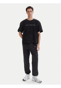 Alpha Industries Spodnie dresowe Vintage Basic 258361 Czarny Regular Fit. Kolor: czarny. Materiał: bawełna #2