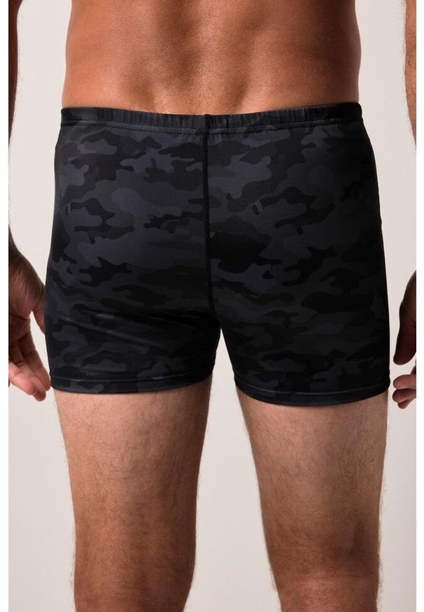 JAY-PI - Męskie Kąpielówki beachwear moro do rozm. 8XL. Kolekcja: plus size. Kolor: czarny. Materiał: elastan, poliamid, materiał. Wzór: moro