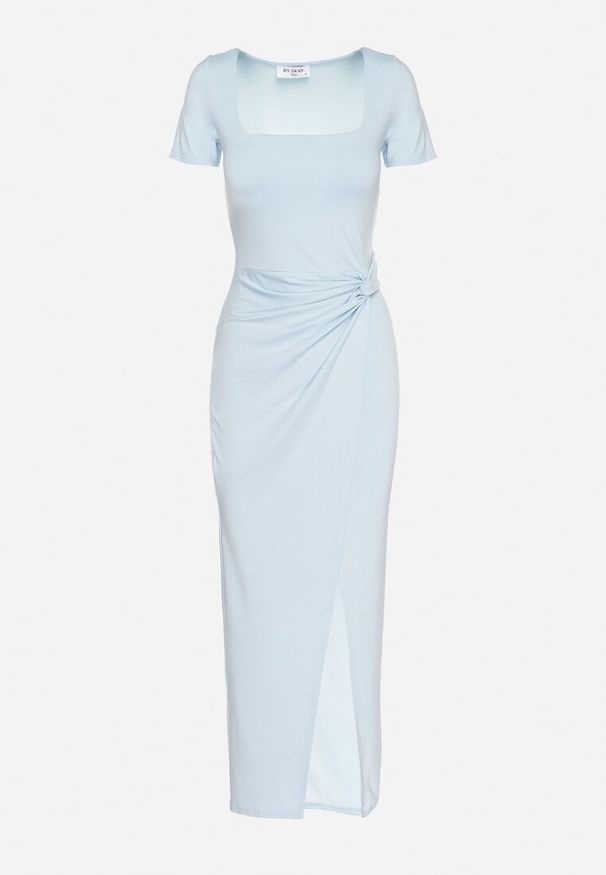Born2be - Jasnoniebieska Taliowana Sukienka z Wiskozą z Marszczeniem Milasela. Kolor: niebieski. Materiał: wiskoza. Styl: klasyczny, elegancki