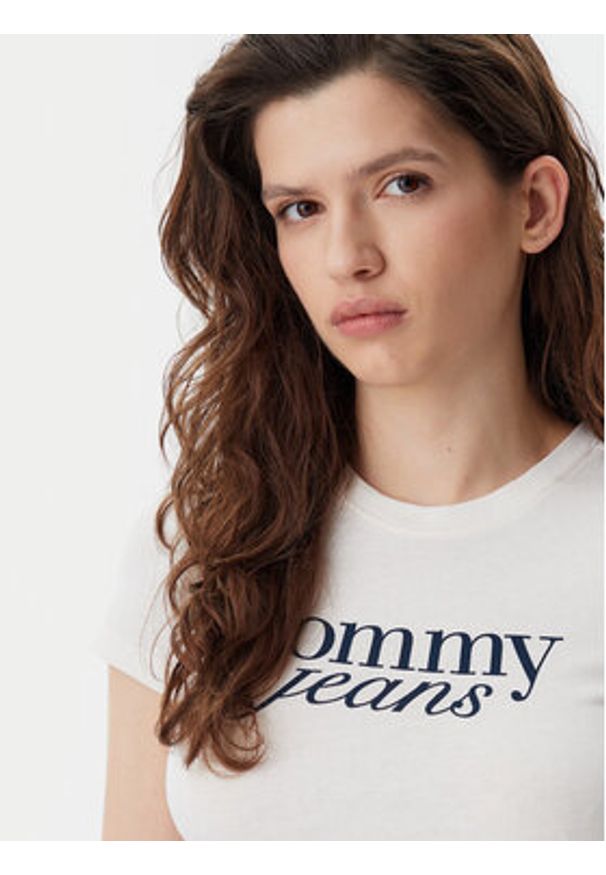 Tommy Jeans T-Shirt Essential DW0DW19447 Écru Slim Fit. Materiał: bawełna