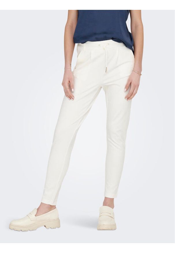 only - ONLY Spodnie materiałowe 15115847 Biały Regular Fit. Kolor: biały. Materiał: wiskoza