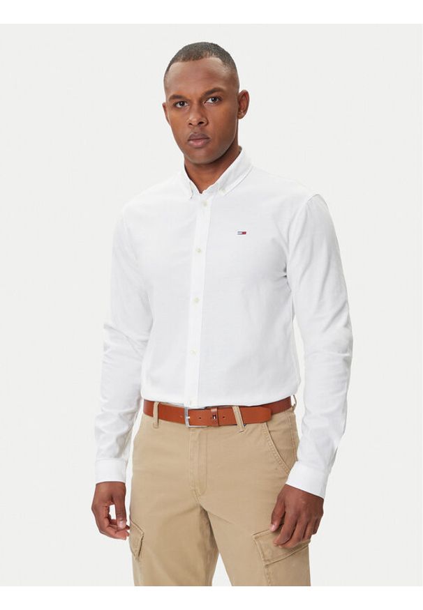 Tommy Jeans Koszula Oxford DM0DM09594 Biały Slim Fit. Kolor: biały. Materiał: bawełna