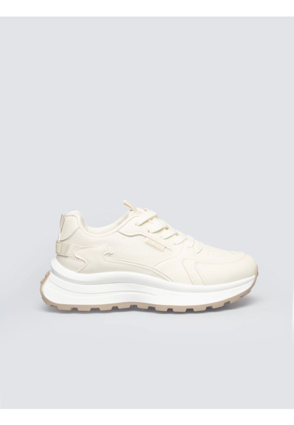 Big-Star - Sneakersy damskie beżowe TT274024 801. Okazja: na co dzień. Nosek buta: okrągły. Kolor: beżowy. Materiał: syntetyk, materiał