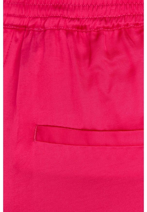 Birgitte Herskind spodnie damskie kolor fioletowy proste high waist. Okazja: na co dzień. Stan: podwyższony. Kolor: fioletowy. Materiał: guma, tkanina. Styl: casual