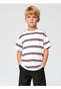 Sinsay - Koszulka z bawełną w paski - kremowy. Kolor: kremowy. Materiał: bawełna. Wzór: paski #1