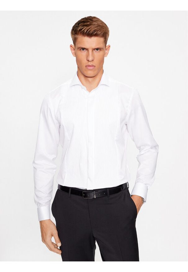 Eterna Koszula 4138/FK8V Biały Slim Fit. Kolor: biały. Materiał: bawełna