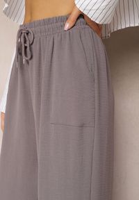 Renee - Szare Spodnie High Waist ze Sznurkiem w Talii i Prostą Nogawką Raveann. Okazja: na co dzień. Stan: podwyższony. Kolor: szary. Styl: casual #5