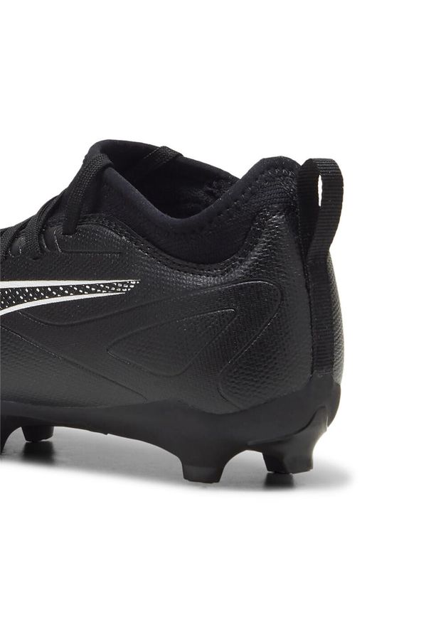 Puma - Młodzieżowe buty piłkarskie ULTRA 5 MATCH FG/AG PUMA Black White. Kolor: czarny, biały, wielokolorowy. Sport: piłka nożna