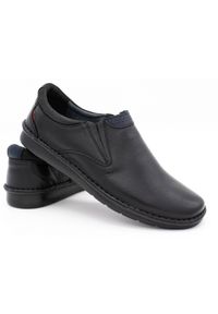Kampol Buty męskie wsuwane 20/5 czarne. Zapięcie: bez zapięcia. Kolor: czarny #7