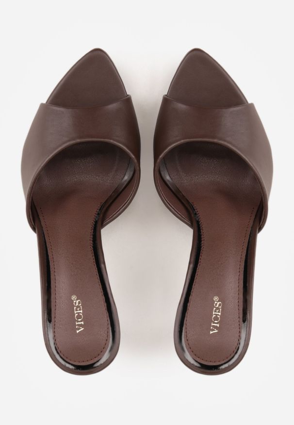 Born2be - Brązowe Eleganckie Klapki VICES na Szpilce Twinkle. Okazja: do pracy, na co dzień, na imprezę. Kolor: brązowy. Obcas: na szpilce. Styl: elegancki