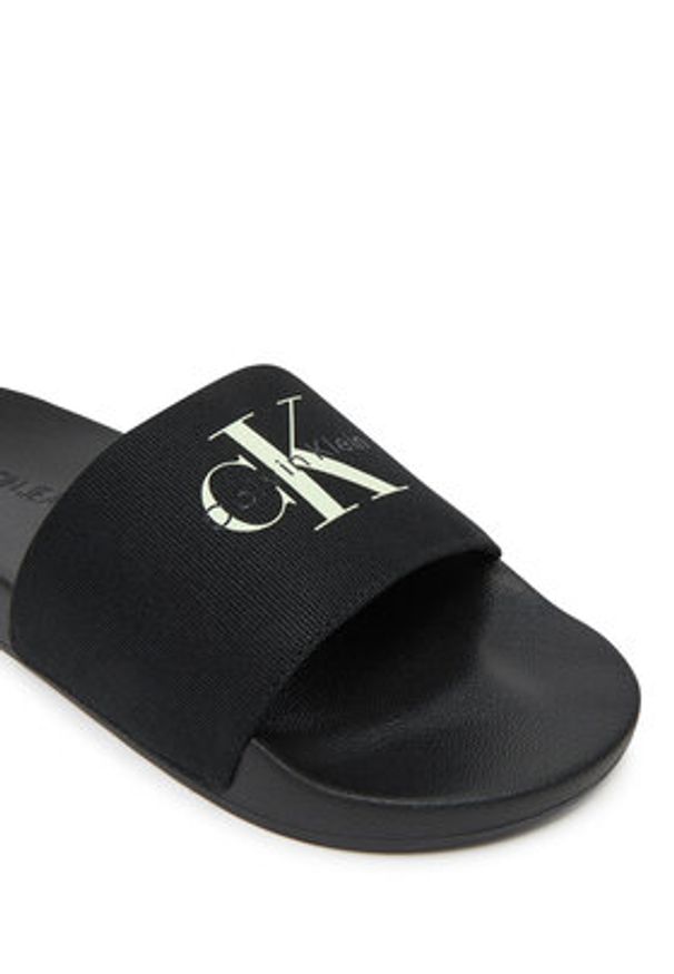 Calvin Klein Jeans Klapki Slide Monologo Cv YM0YM01367 Czarny. Kolor: czarny. Materiał: materiał