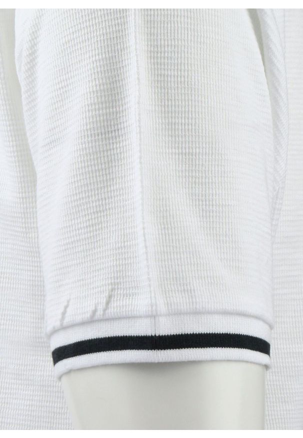 Męski T-Shirt z Dzianiny Bawełnianej - Brave Soul - Biały. Okazja: na co dzień. Kolor: biały. Materiał: bawełna. Sezon: wiosna, lato. Styl: casual