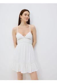 Reserved - Sukienka mini na ramiączkach - złamana biel. Materiał: dzianina, bawełna. Długość rękawa: na ramiączkach. Typ sukienki: proste. Długość: mini #1