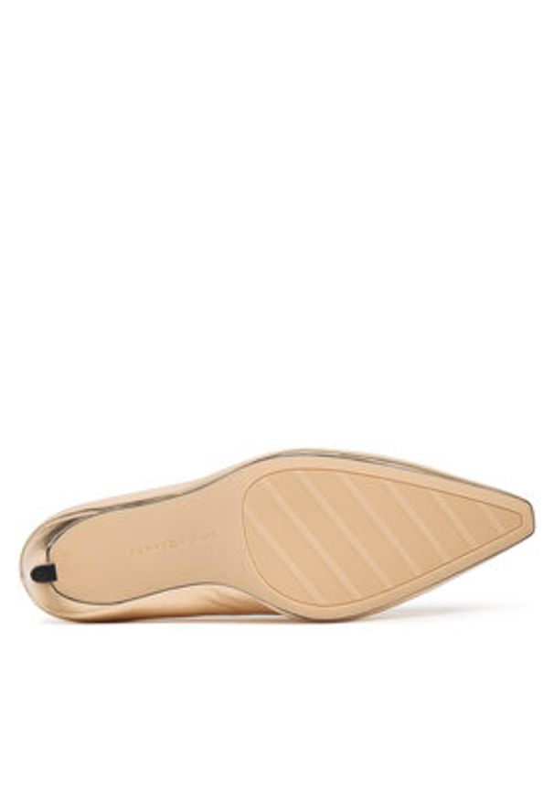 TOMMY HILFIGER - Tommy Hilfiger Szpilki Logo Metallic Pump Slanted Hl FW0FW08994 Złoty. Kolor: złoty. Materiał: skóra. Obcas: na szpilce