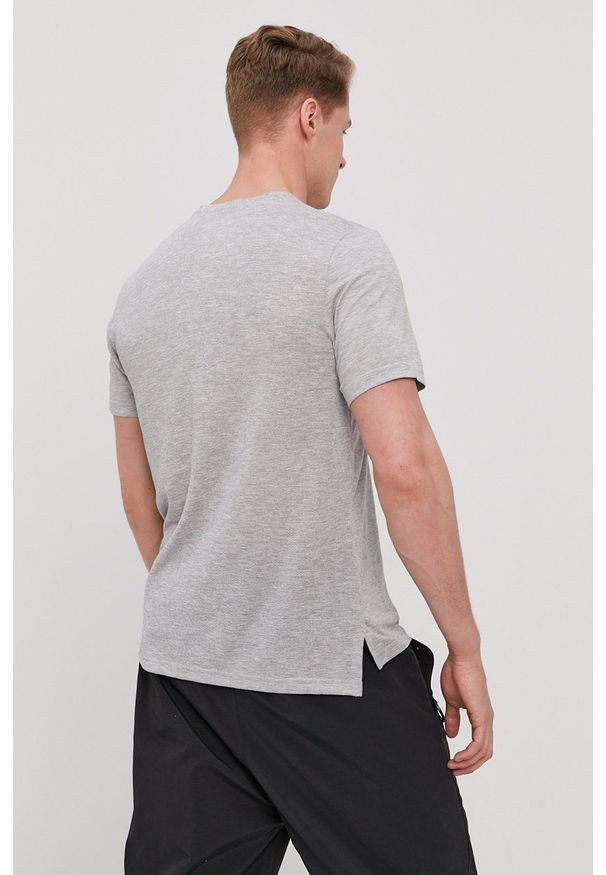 Reebok - T-shirt. Okazja: na co dzień. Kolor: szary. Materiał: skóra. Wzór: nadruk. Styl: casual