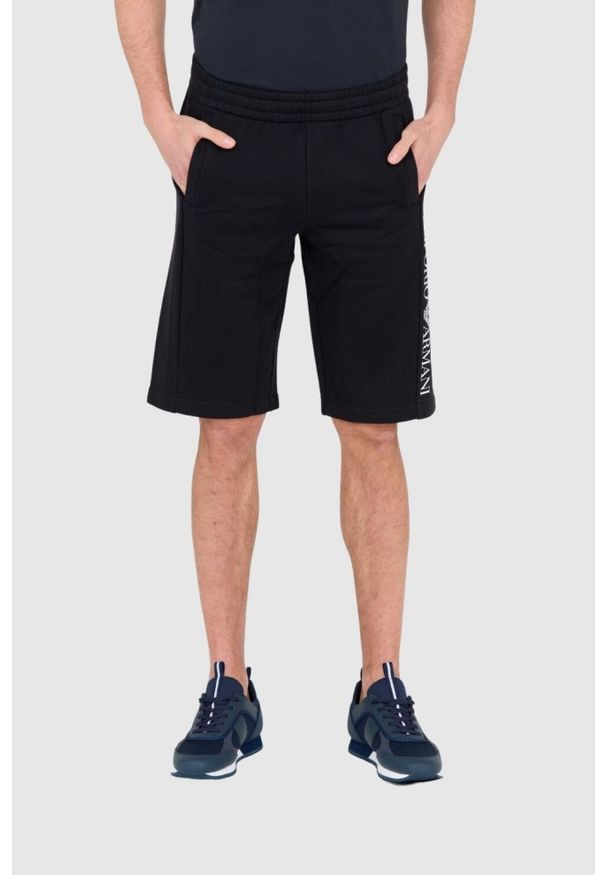 EA7 Emporio Armani - EA7 Czarne męskie szorty dresowe, Rozmiar L. Kolor: czarny. Materiał: dresówka, bawełna. Długość: krótkie