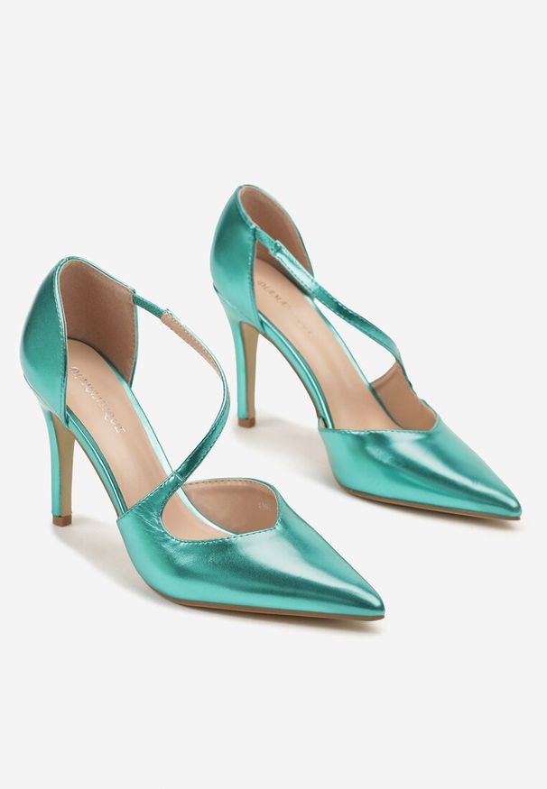 Renee - Zielone Szpilki z Ozdobnym Paskiem Adelli. Okazja: na co dzień. Zapięcie: pasek. Kolor: zielony. Wzór: aplikacja. Obcas: na szpilce. Styl: casual, elegancki, klasyczny. Wysokość obcasa: średni