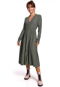 BE - Rozkloszowana sukienka 7/8 z dekoltem V. Materiał: bawełna, elastan #1