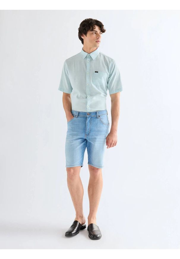 Wrangler - MESKIE SZORTY WRANGLER TEXAS SHORTS LIGHT WASH 112378706