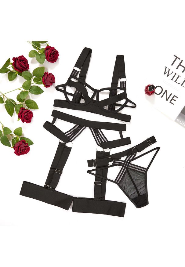 Intica - Komplet bielizny koronkowej na romantyczne wieczory Harold. Kolor: czarny. Materiał: koronka