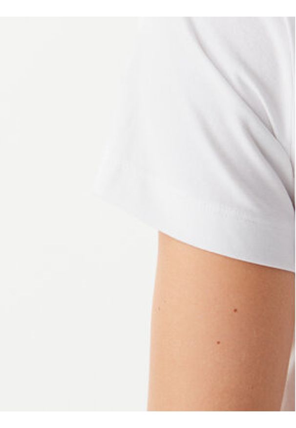Guess T-Shirt V5GI15 J1314 Biały Slim Fit. Kolor: biały. Materiał: bawełna