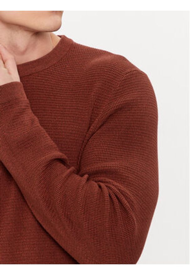 Selected Homme Sweter 16079776 Bordowy Regular Fit. Kolor: czerwony. Materiał: bawełna