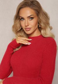 Renee - Czerwona Wełniana Sukienka Midi Prążkowana z Półgolfem Sebhatta. Kolor: czerwony. Materiał: wełna, prążkowany. Długość: midi #3