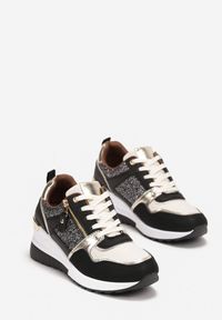 Renee - Czarne Sneakersy na Koturnie Średniej Wysokości Honorina. Nosek buta: okrągły. Zapięcie: sznurówki. Kolor: czarny. Materiał: materiał. Obcas: na koturnie. Wysokość obcasa: średni #2