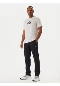 Adidas - adidas T-Shirt Category Training Graphic JM8976 Écru Regular Fit. Materiał: bawełna #4