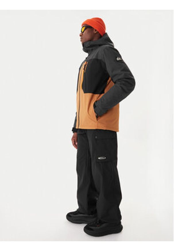 Quiksilver Spodnie narciarskie Snow Down Cargo EQYTP03231 Czarny Relaxed Fit. Kolor: czarny. Materiał: syntetyk. Sport: narciarstwo
