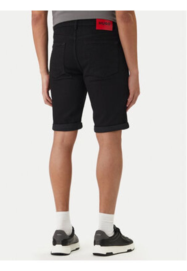 Hugo - HUGO Szorty jeansowe 50556154 Czarny Tapered Fit. Kolor: czarny. Materiał: bawełna
