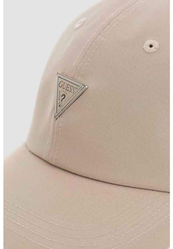 Guess - GUESS Beżowa czapka z daszkiem. Kolor: beżowy
