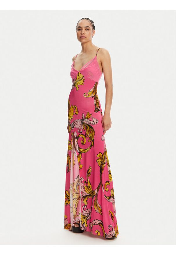 Versace Jeans Couture Sukienka letnia 78HAO900 Różowy Regular Fit. Kolor: różowy. Materiał: wiskoza. Sezon: lato