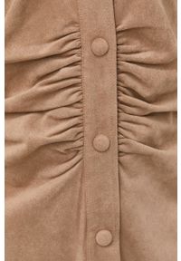 Marciano Guess Sukienka kolor beżowy mini rozkloszowana. Kolor: beżowy. Materiał: dzianina, zamsz. Długość rękawa: długi rękaw. Wzór: gładki. Długość: mini #4