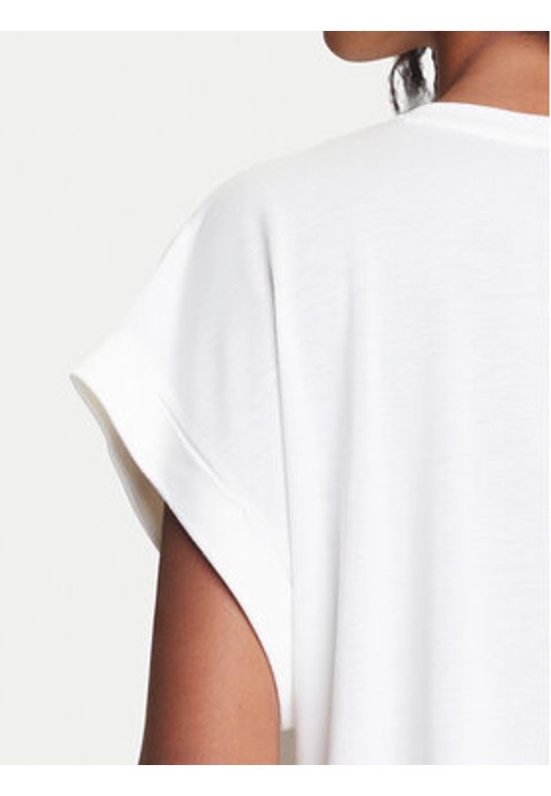 Emporio Armani T-Shirt EW000616 AF12187 U1131 Biały Loose Fit. Kolor: biały. Materiał: wiskoza