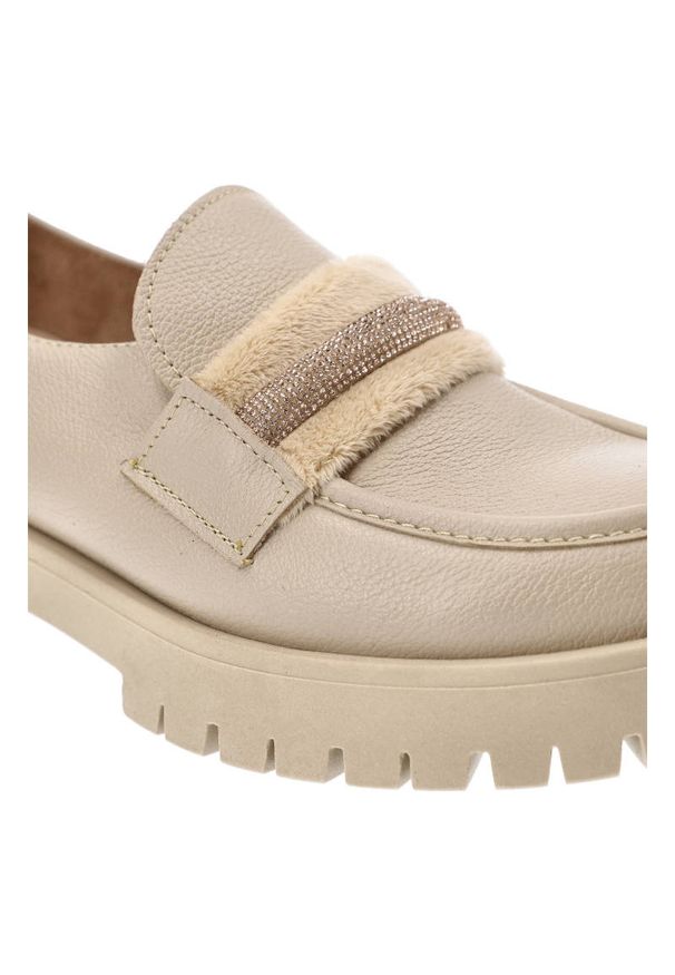 Beżowe Półbuty Lemar Eleganckie Skórzane Buty Damskie. Okazja: do pracy. Kolor: beżowy. Materiał: skóra. Szerokość cholewki: normalna. Styl: elegancki