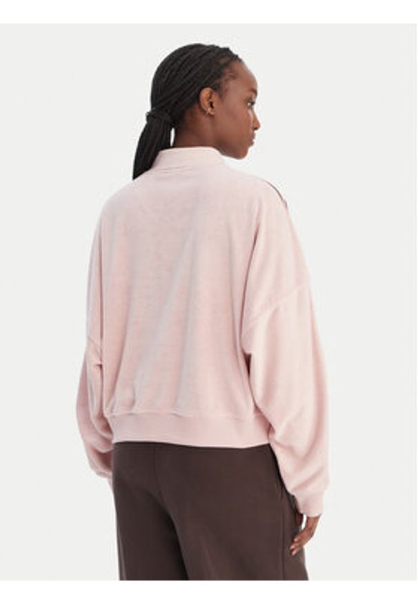 Adidas - adidas Bluza Terry Towel KD1400 Różowy Oversize. Kolor: różowy. Materiał: bawełna