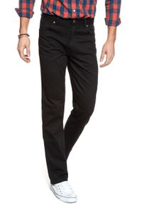 Wrangler - WRANGLER SPODNIE MĘSKIE REGULAR FIT BLACK W10I13M80