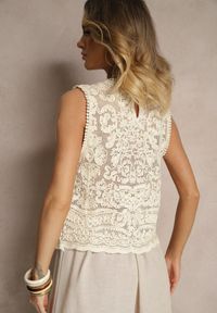 Renee - Beżowa Ażurowa Bluzka z Bawełny Aredia. Okazja: na co dzień. Kolor: beżowy. Materiał: bawełna. Wzór: ażurowy. Styl: elegancki, casual