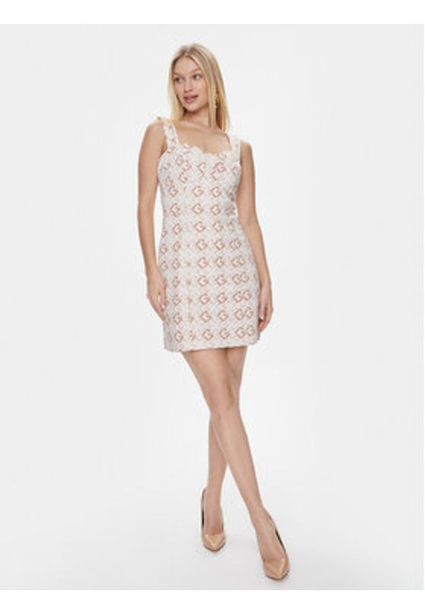 Guess Sukienka koktajlowa Sl Beatrice W4RK19 WER10 Beżowy Bodycon Fit. Kolor: beżowy. Materiał: bawełna. Typ sukienki: bodycon. Styl: wizytowy