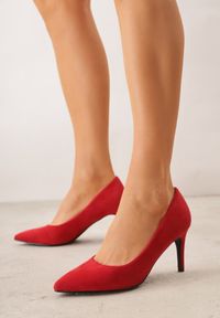 Renee - Czerwone Czółenka VICES na Smukłym Obcasie z Wkładką ze Skóry Naturalnej Grynora. Okazja: na imprezę. Kolor: czerwony. Materiał: skóra. Obcas: na obcasie. Styl: klasyczny, elegancki. Wysokość obcasa: średni #1