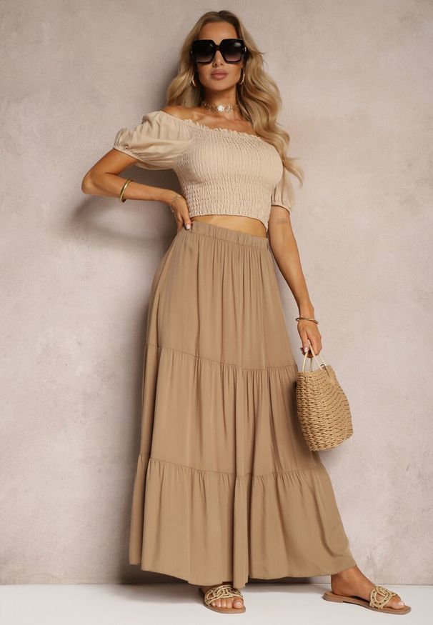 Renee - Ciemnobeżowa Wiskozowa Spódnica High Waist z Gumką w Talii i Falbanką Christiara. Stan: podwyższony. Kolor: beżowy. Materiał: wiskoza. Sezon: lato