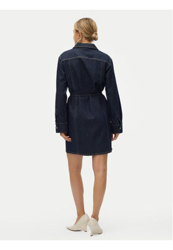 Vero Moda Sukienka jeansowa Oda 10321127 Granatowy Regular Fit. Kolor: niebieski. Materiał: bawełna